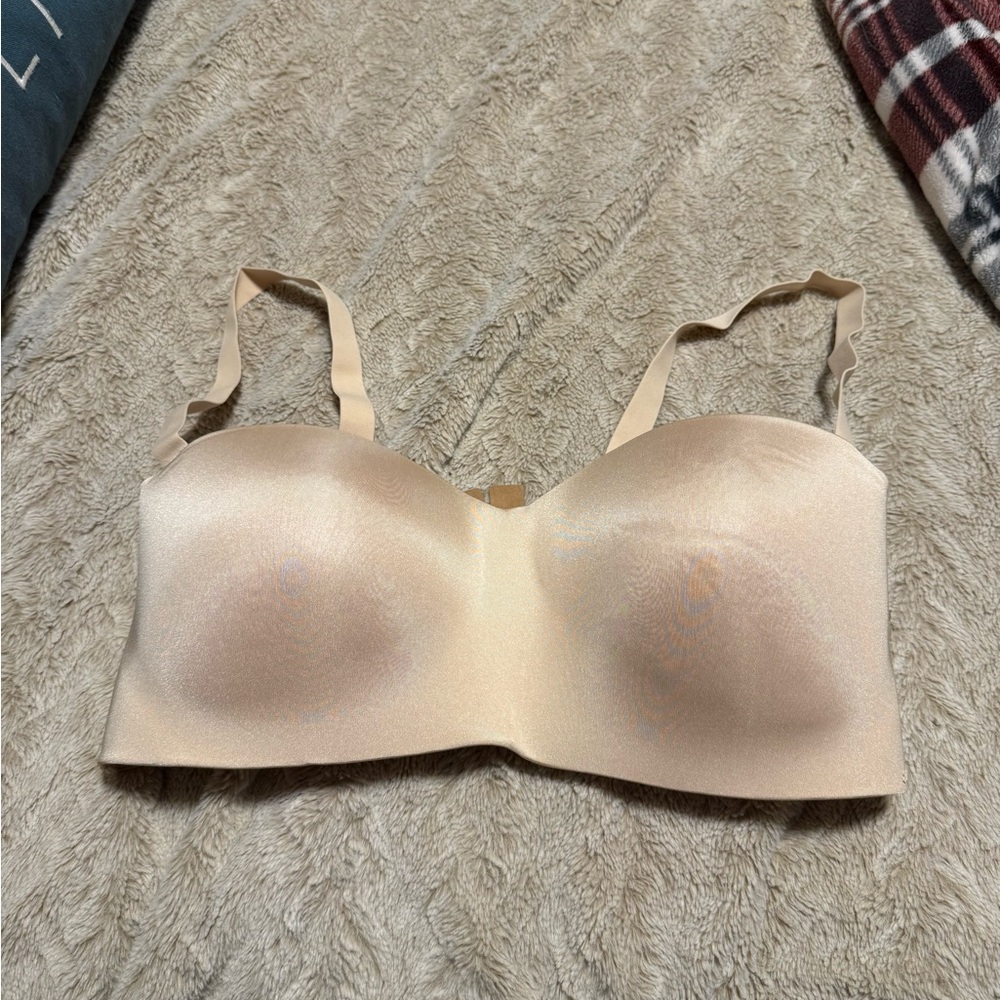 SKIMS Nude Strapless Bra
